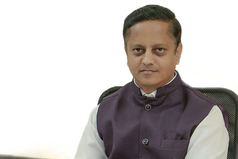 Mr. Ganesh Derkar  